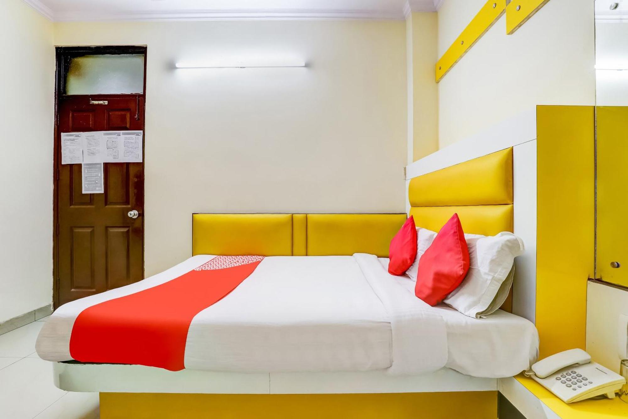 Hotel O Tushar Continental New Delhi Eksteriør bilde