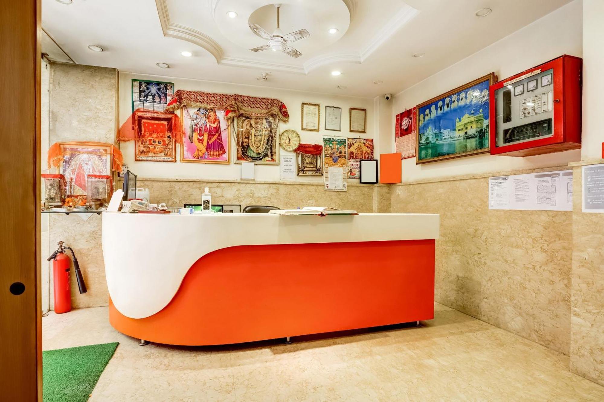 Hotel O Tushar Continental New Delhi Eksteriør bilde