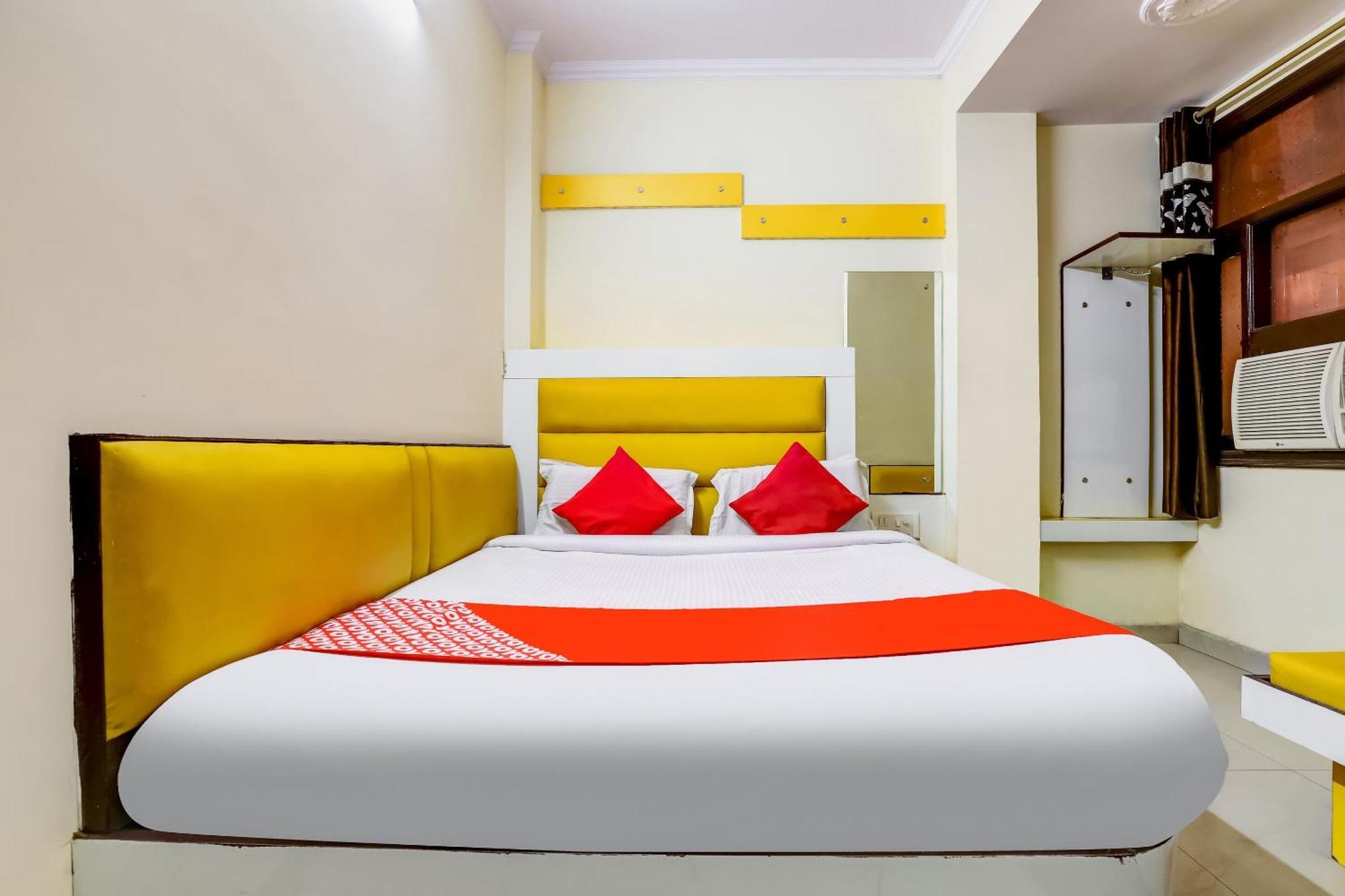 Hotel O Tushar Continental New Delhi Eksteriør bilde